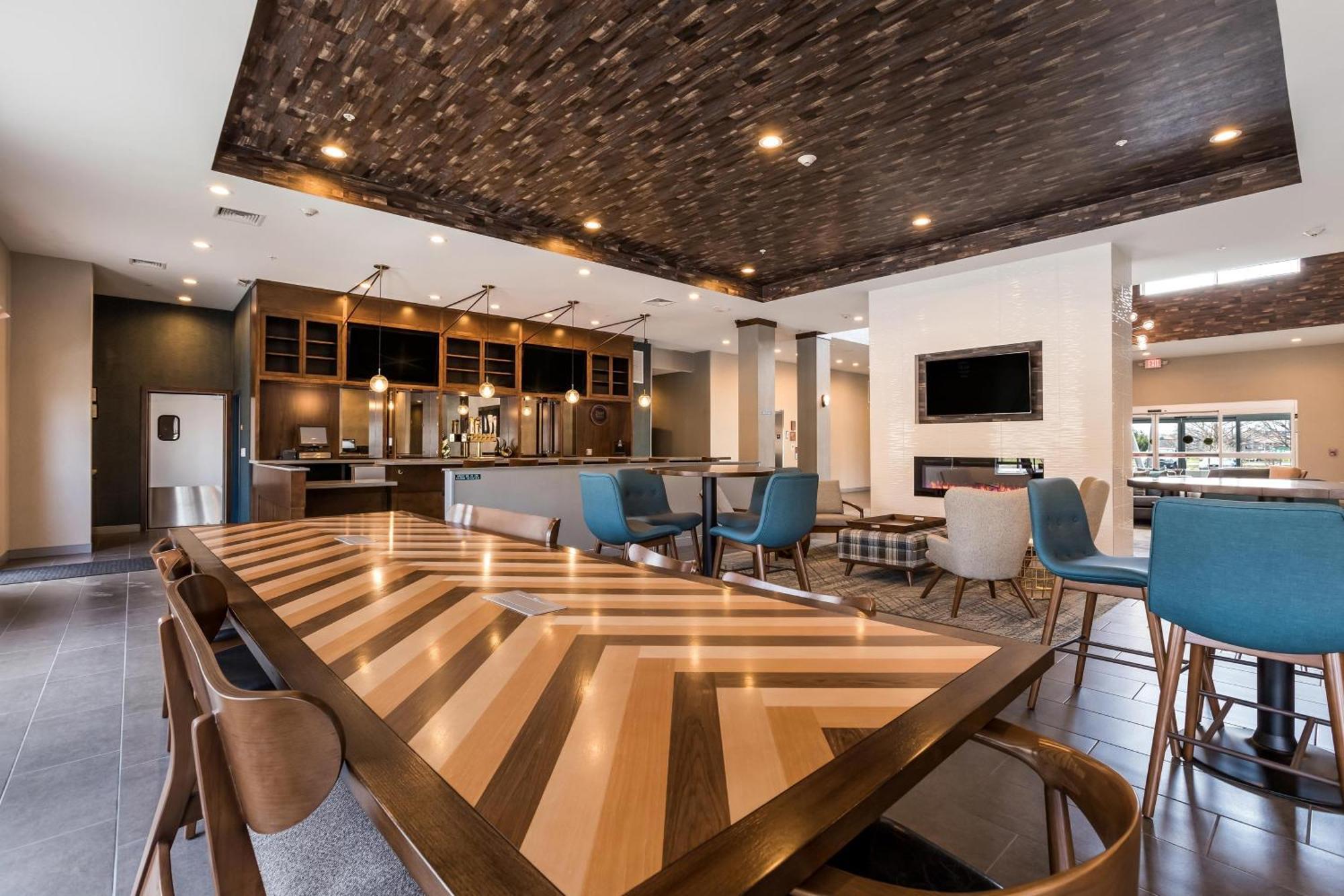 Four Points By Sheraton Elkhart Εξωτερικό φωτογραφία