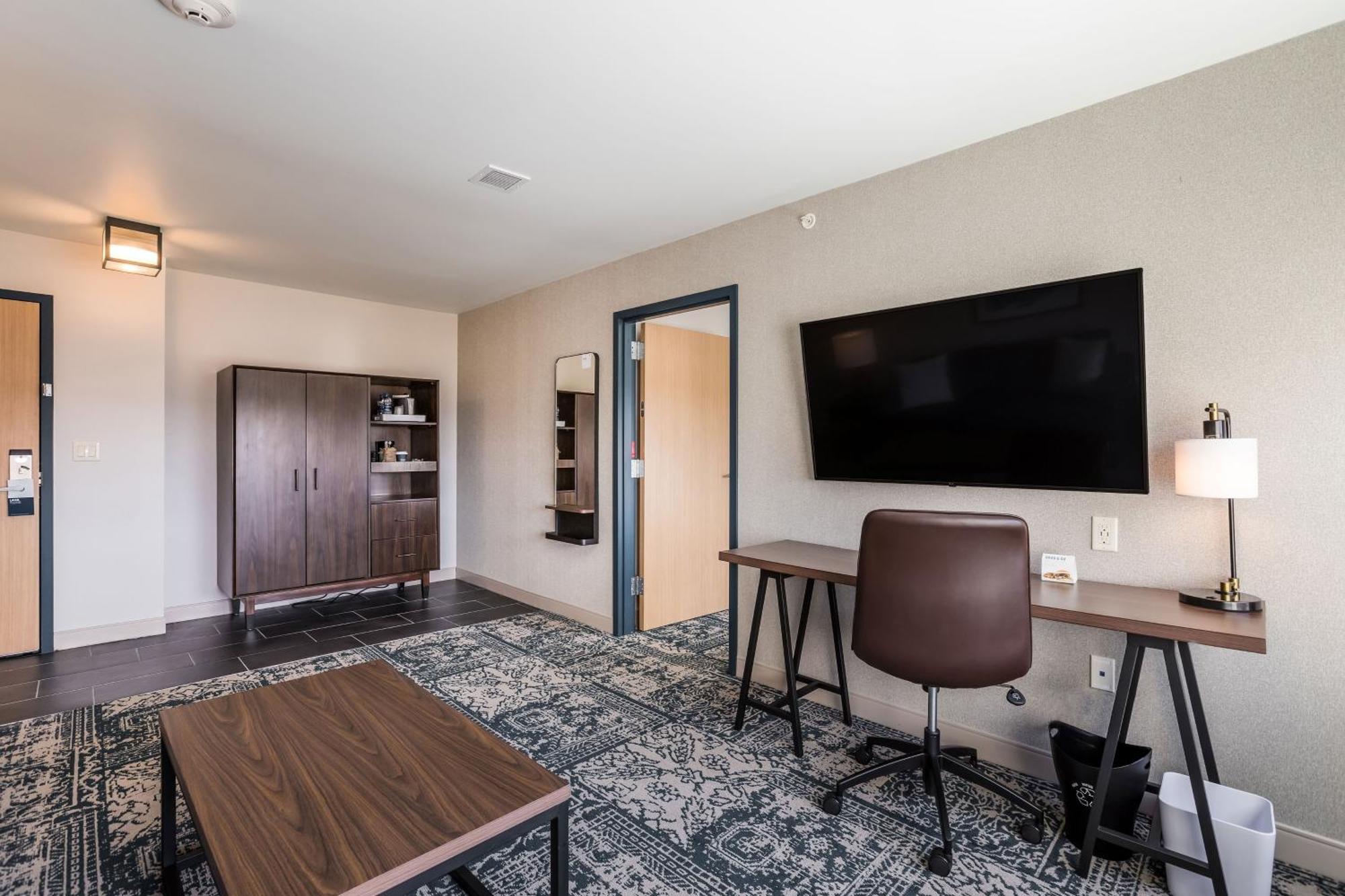 Four Points By Sheraton Elkhart Εξωτερικό φωτογραφία