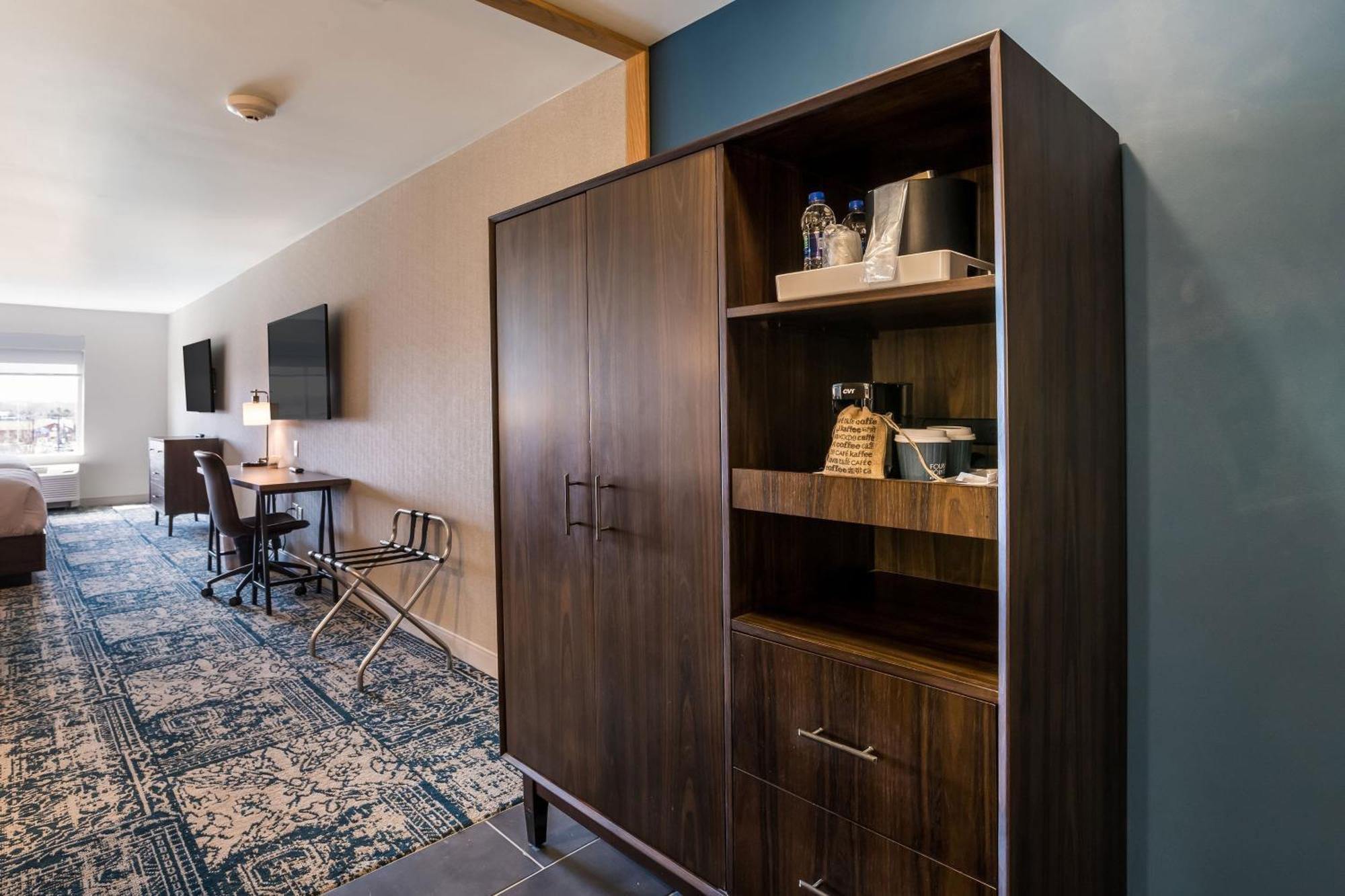 Four Points By Sheraton Elkhart Εξωτερικό φωτογραφία