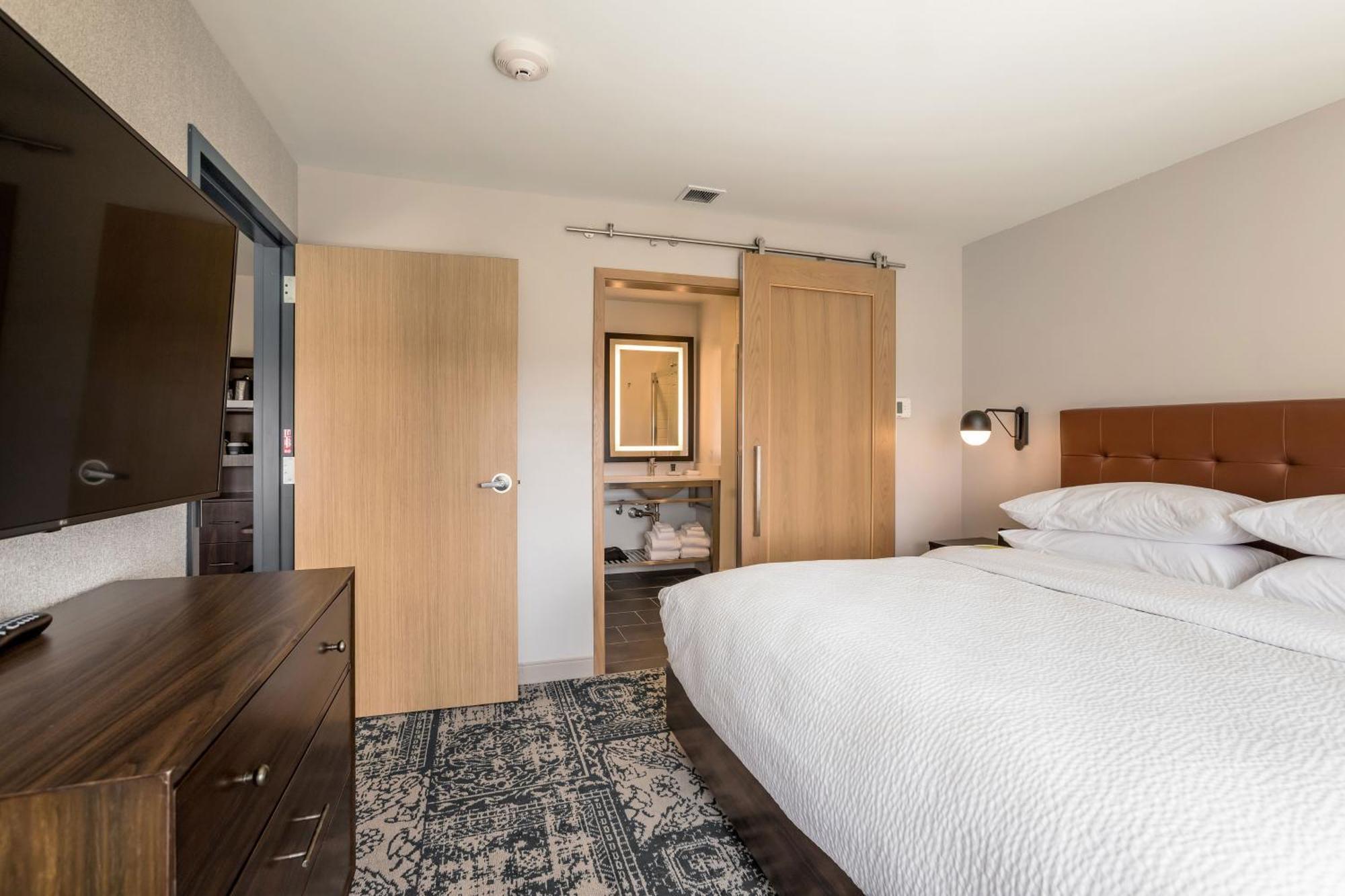 Four Points By Sheraton Elkhart Εξωτερικό φωτογραφία