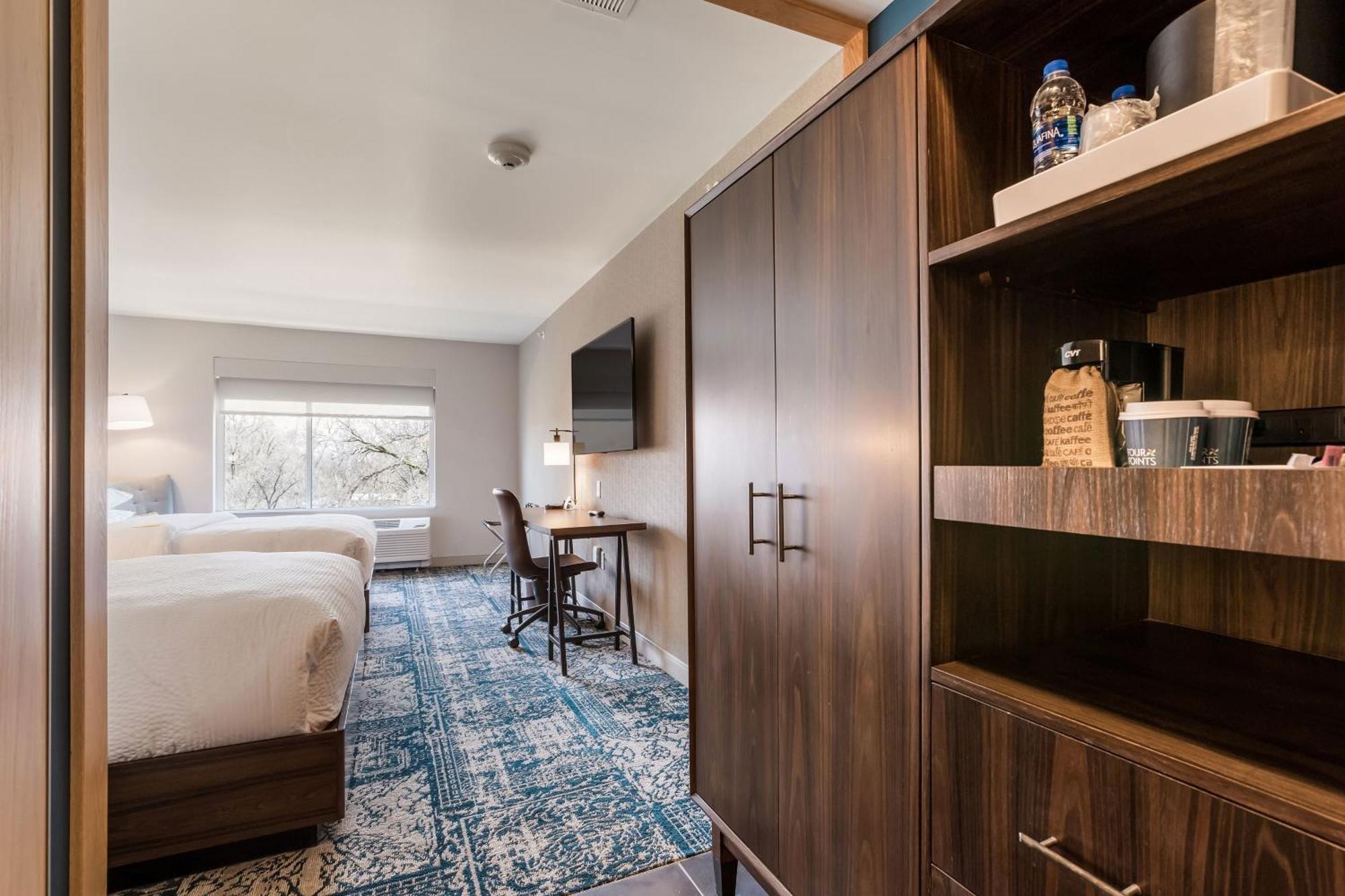 Four Points By Sheraton Elkhart Εξωτερικό φωτογραφία